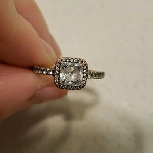 Pandora rose gold ring